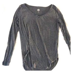 V neck long sleeve
